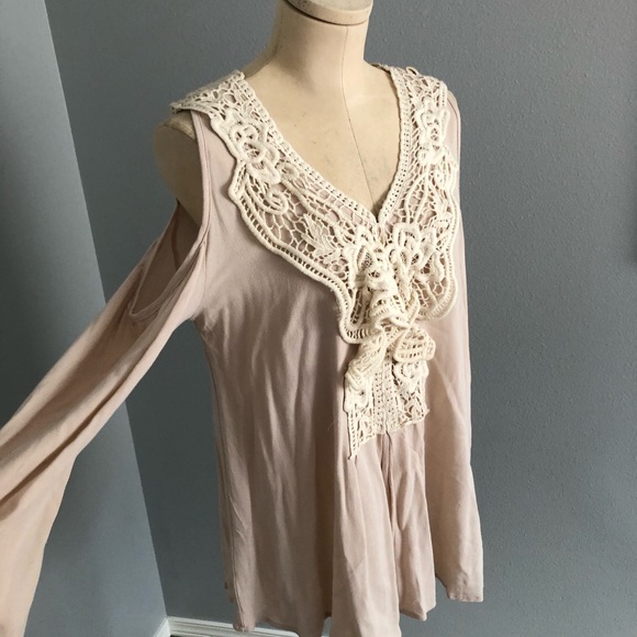 LUMIE NUDE BLOUSE - Picture 5 of 7